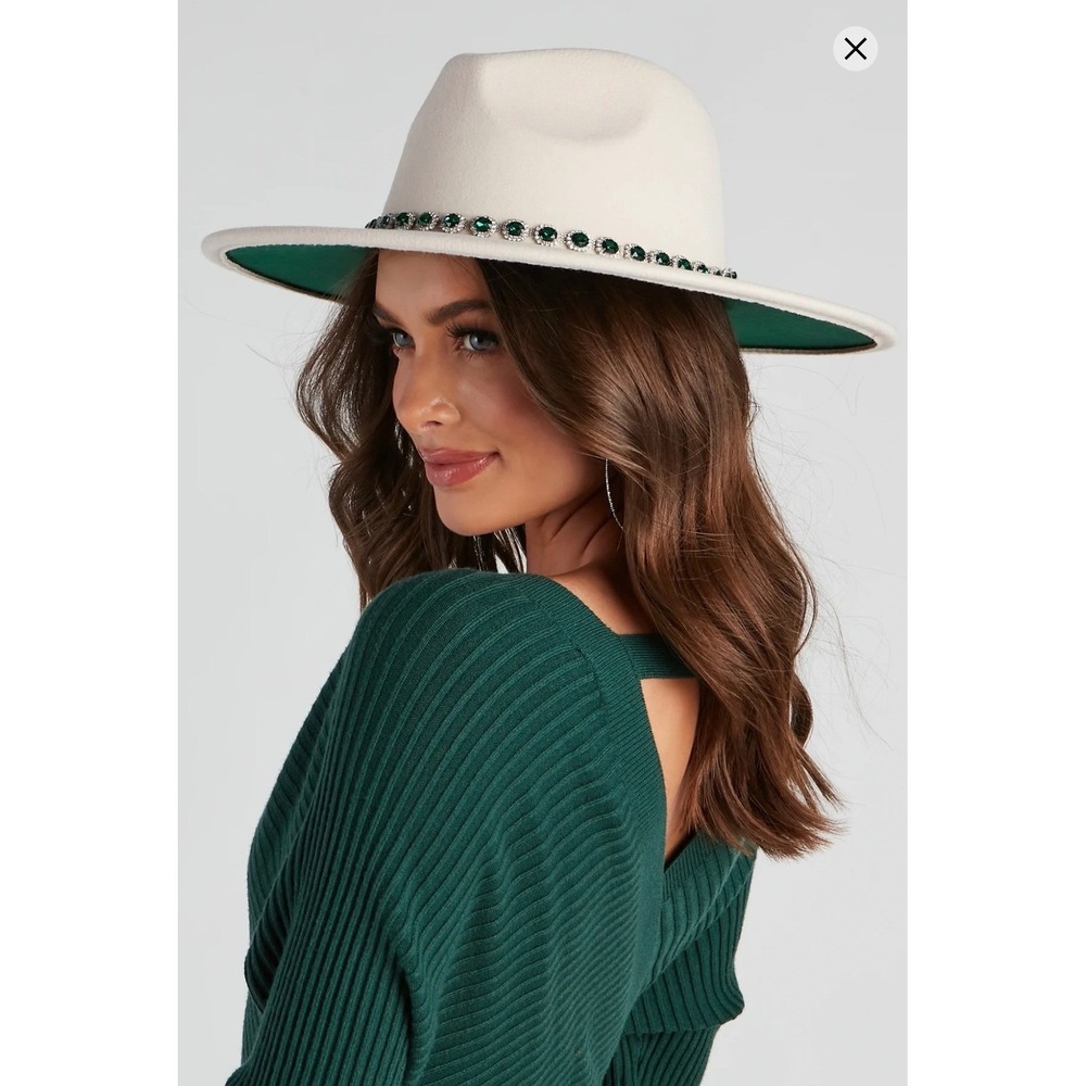 White and Emerald Green Wide Brim Fedora Hat‎ with Rhinestone Band RN 157656